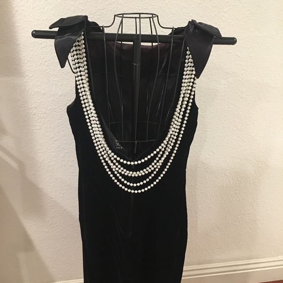 Dress - Picture 4 of 6